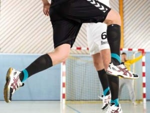 The Compression Sock Training sports stocking provides protection in stop-and-go sports.
